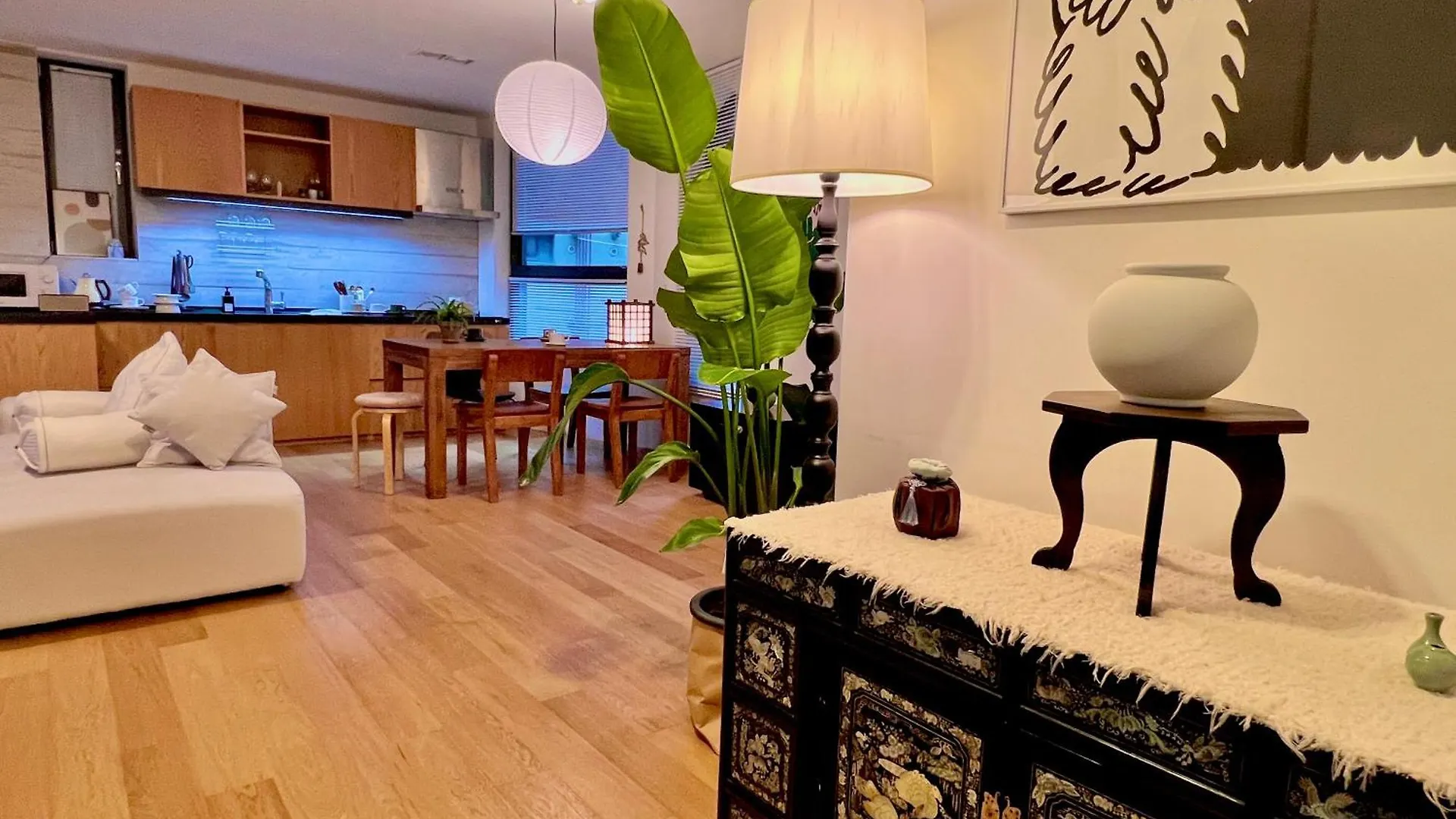 Apartment Korean Traditional Terrace House Paradise Shopping Center Seoul